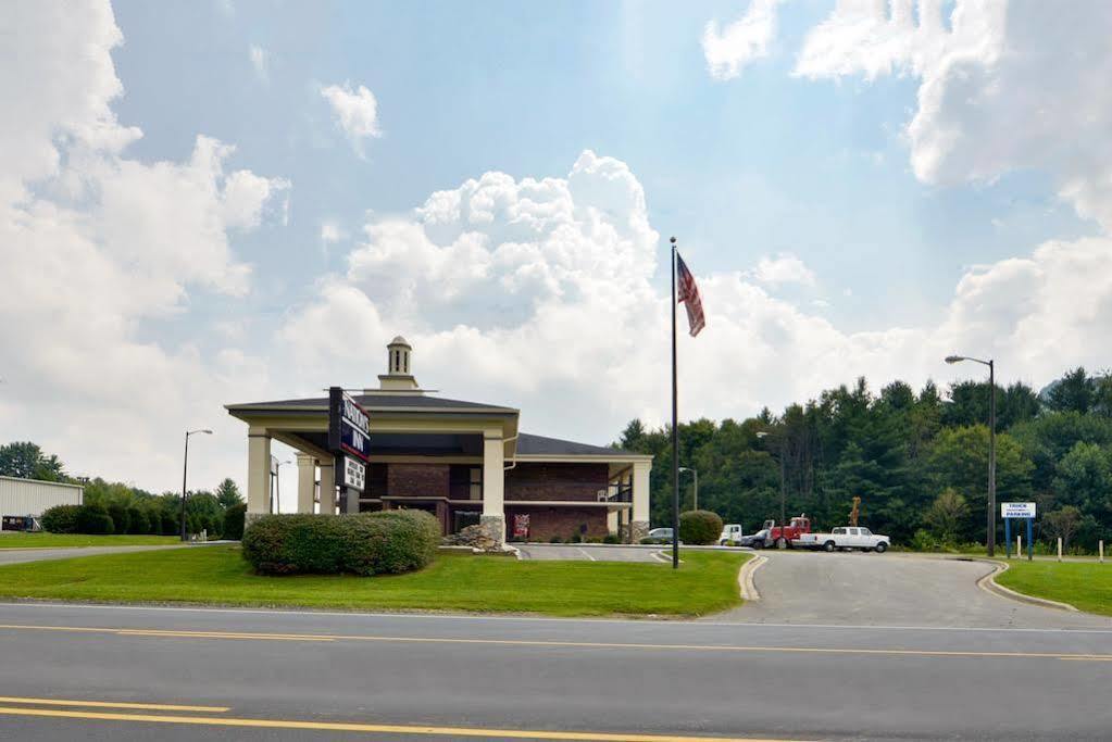 Nations Inn - West Jefferson Exterior foto
